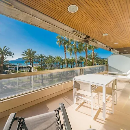 Wonderful 2 Bedroom Facing The Croisette