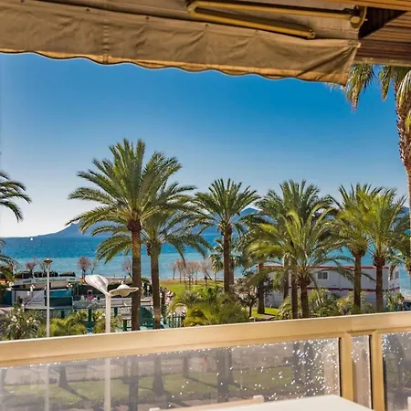 Wonderful 2 Bedroom Facing The Croisette 아파트 칸느